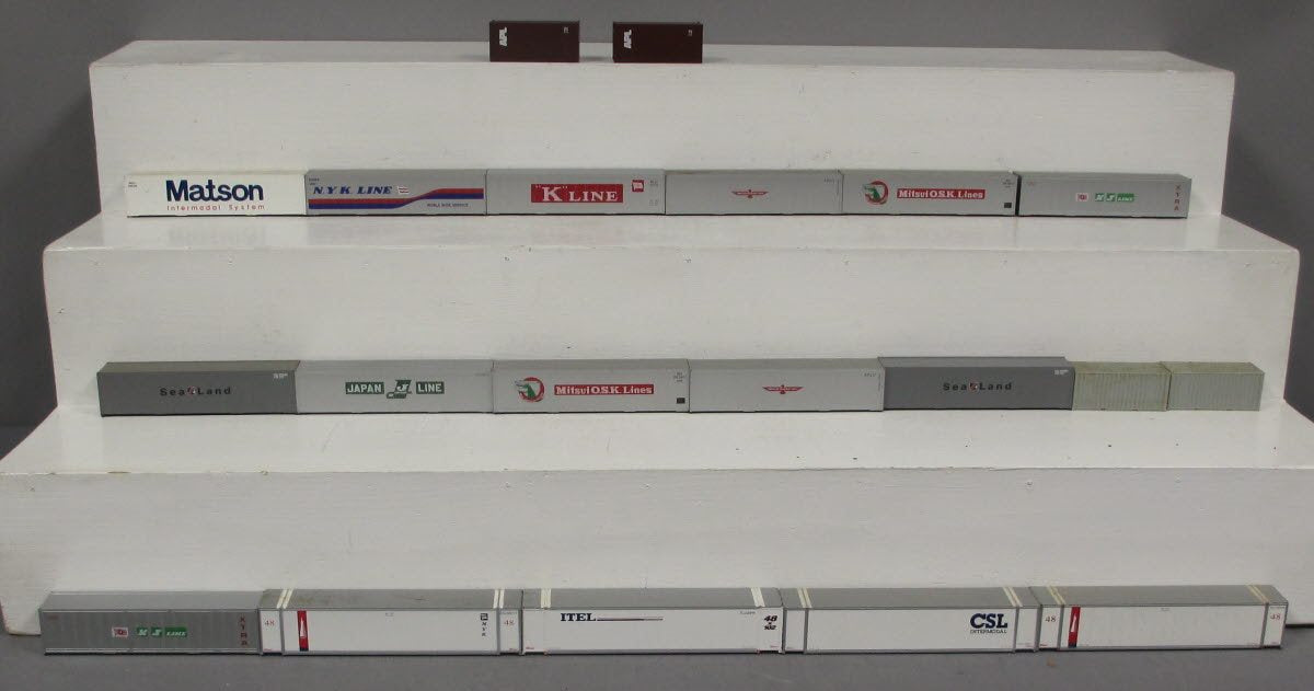 Assorted HO Containers (14) EX