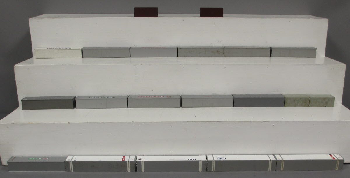 Assorted HO Containers (14) EX