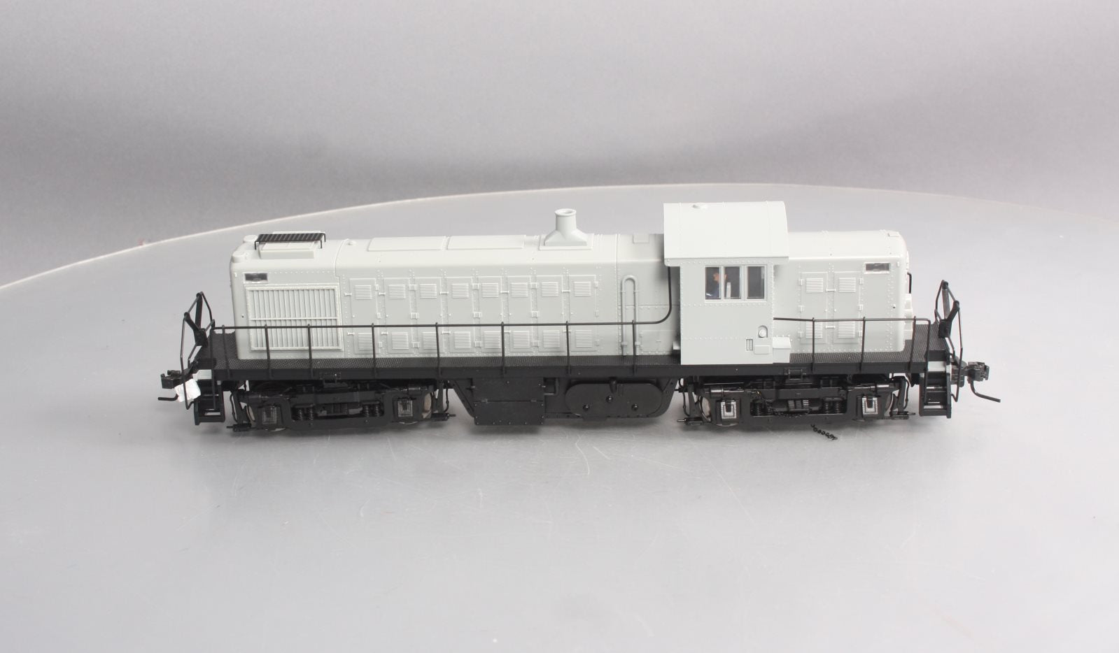 Atlas 7870 O 2-Rail Undecorated RS-1 Diesel Locomotive
