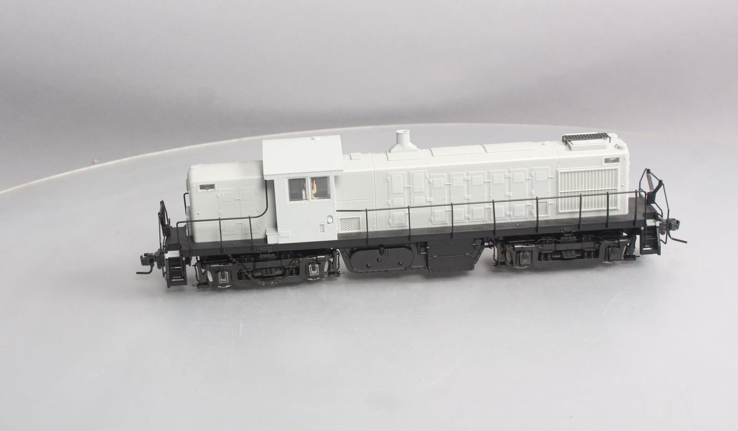 Atlas 7870 O 2-Rail Undecorated RS-1 Diesel Locomotive