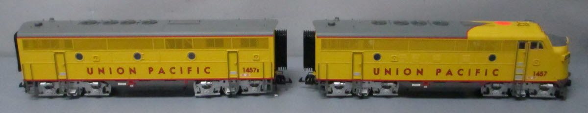 USA Trains R22256 G Union Pacific F-3 AB Unit Powered Diesel Locomotive