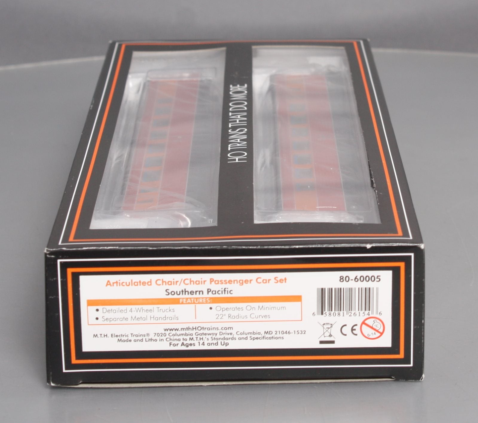 MTH 80-60005 HO Scale SP Articulated Chair/Chair Passenger Car Set (Set of 2)
