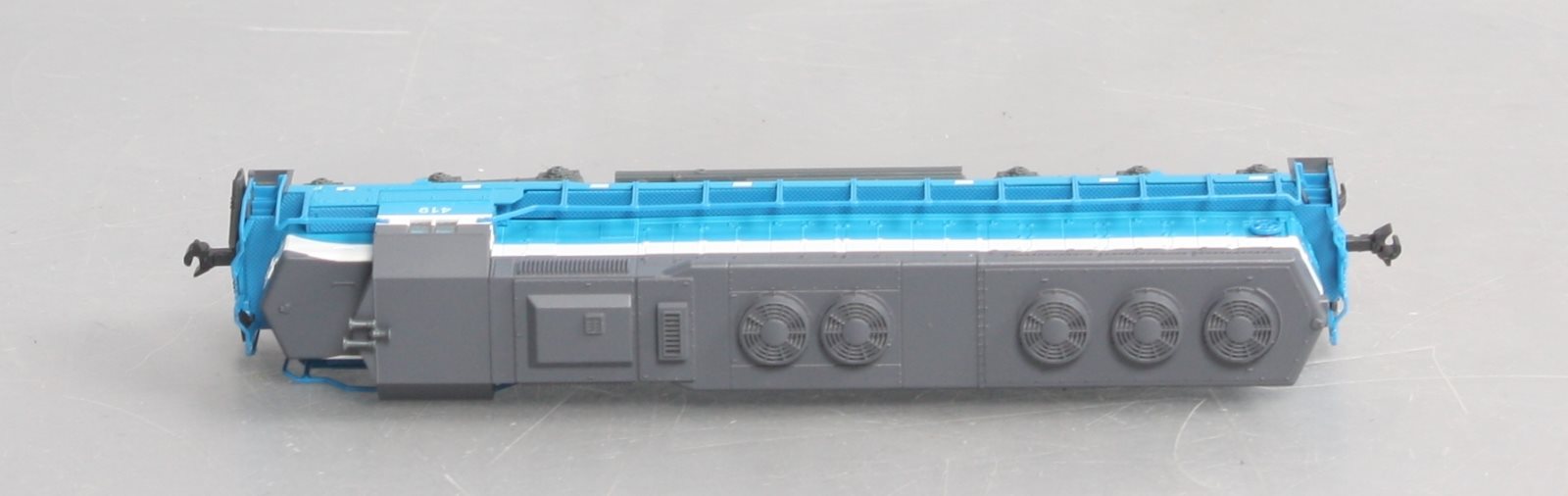 Kato 176-3126 N SD45 GN'Big Sky Blue' #419 – Trainz