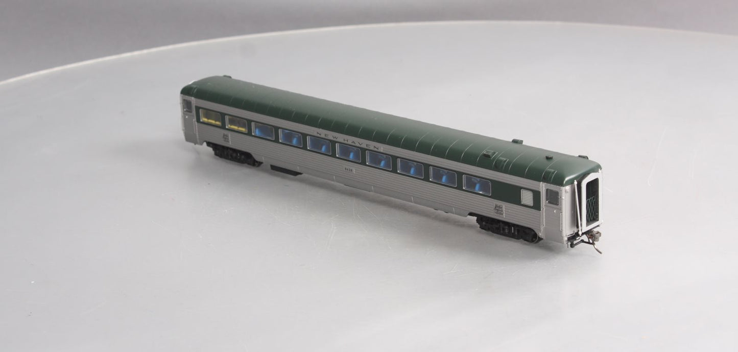 Rapido Trains 17203 HO New Haven 8600-Series Coach #8628