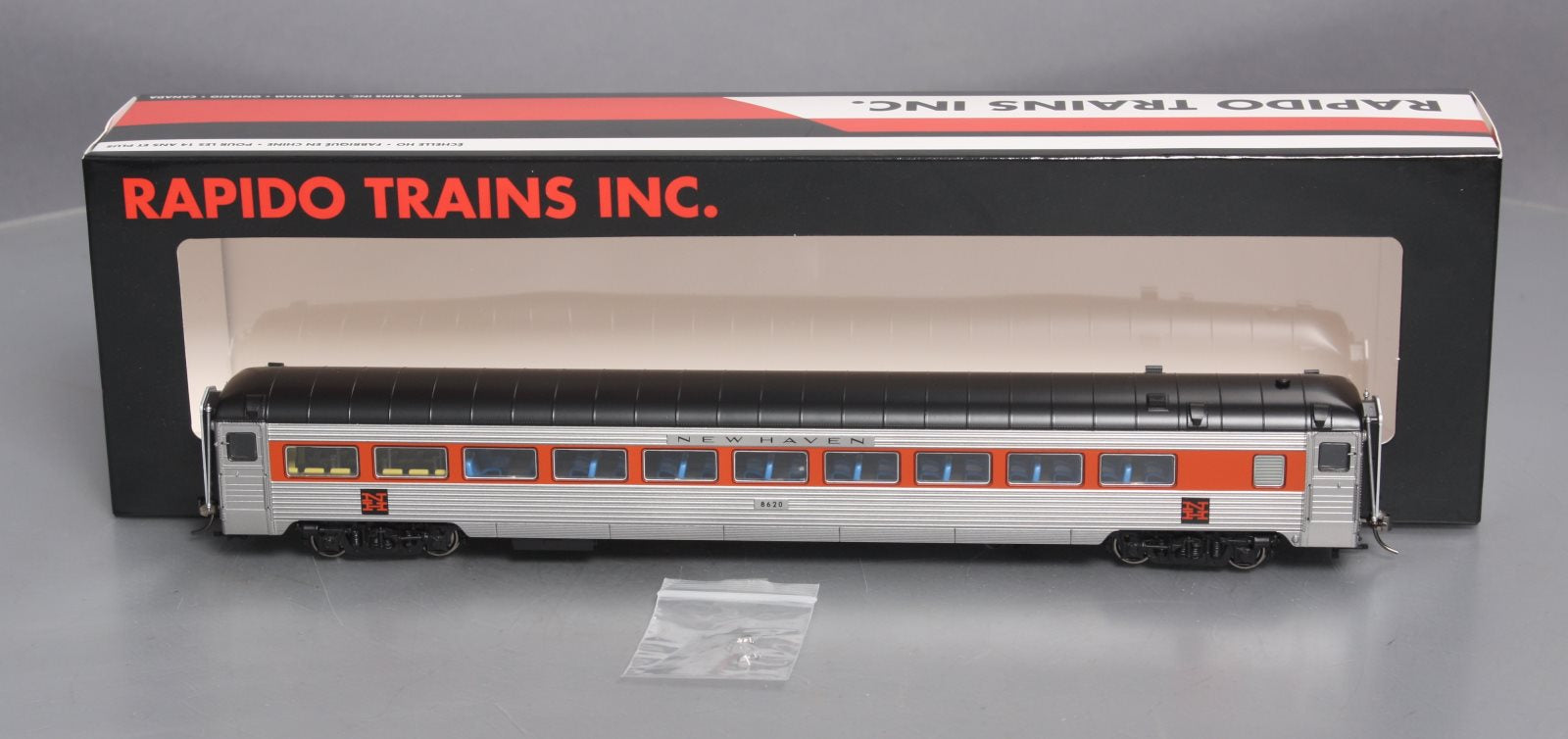 Rapido Trains 17212 HO New Haven 8600 Series Bradley Coach w/ Skirts #8620