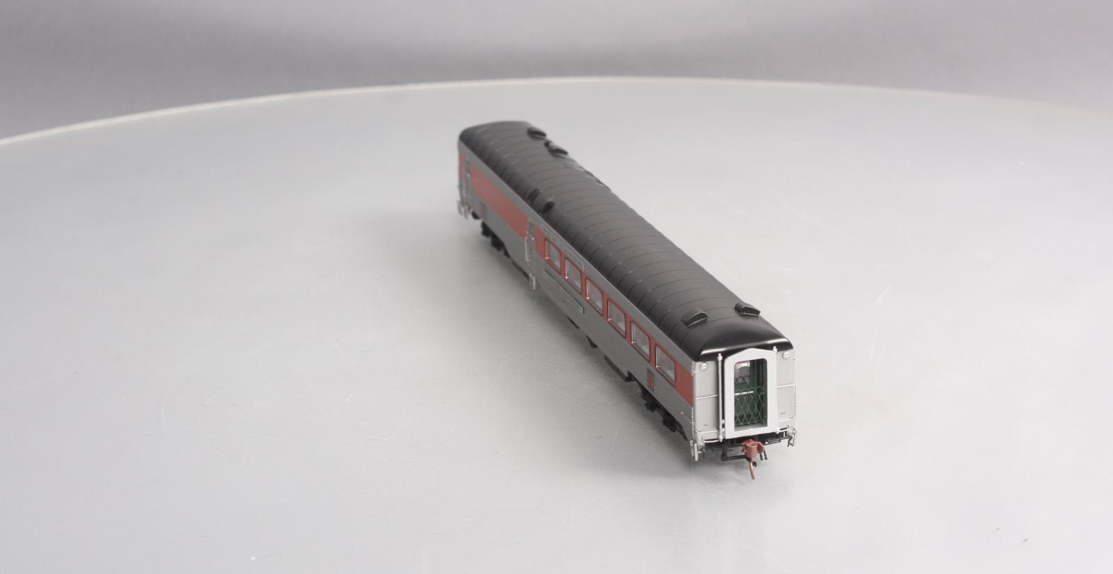 Rapido Trains 132008 HO New Haven Lewis Morris McGinnis with Skirts Dining Car