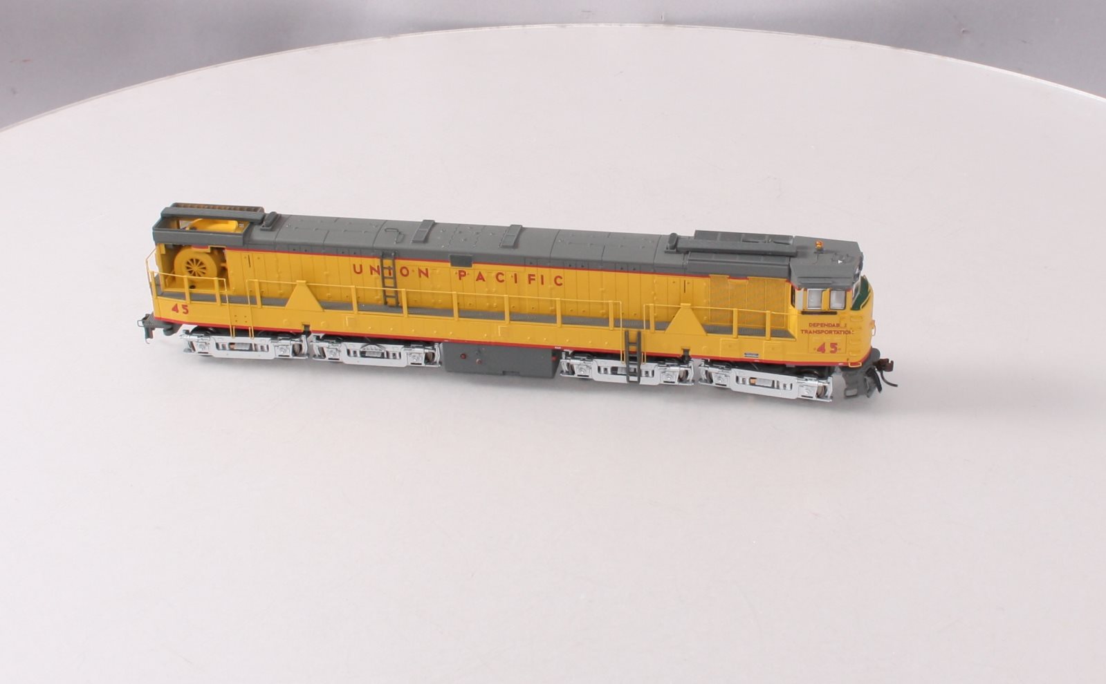 Athearn 88675 HO Scale Union Pacific U50 Diesel Locomotive #45