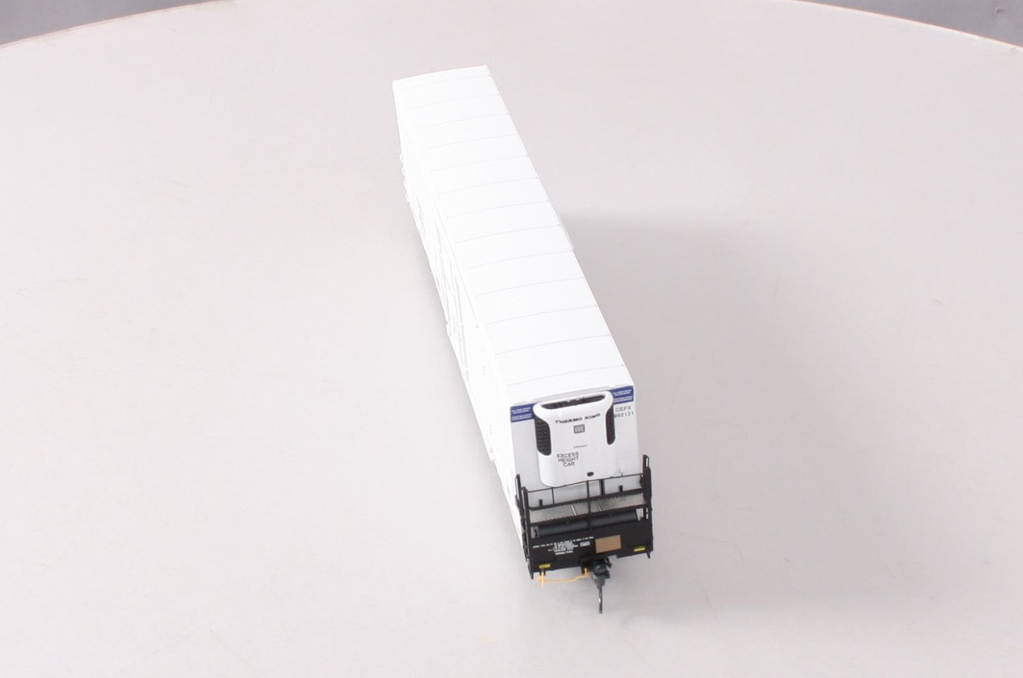 BLMA Models 52913 HO Scale CEFX 64' Refrigerator Car #922131