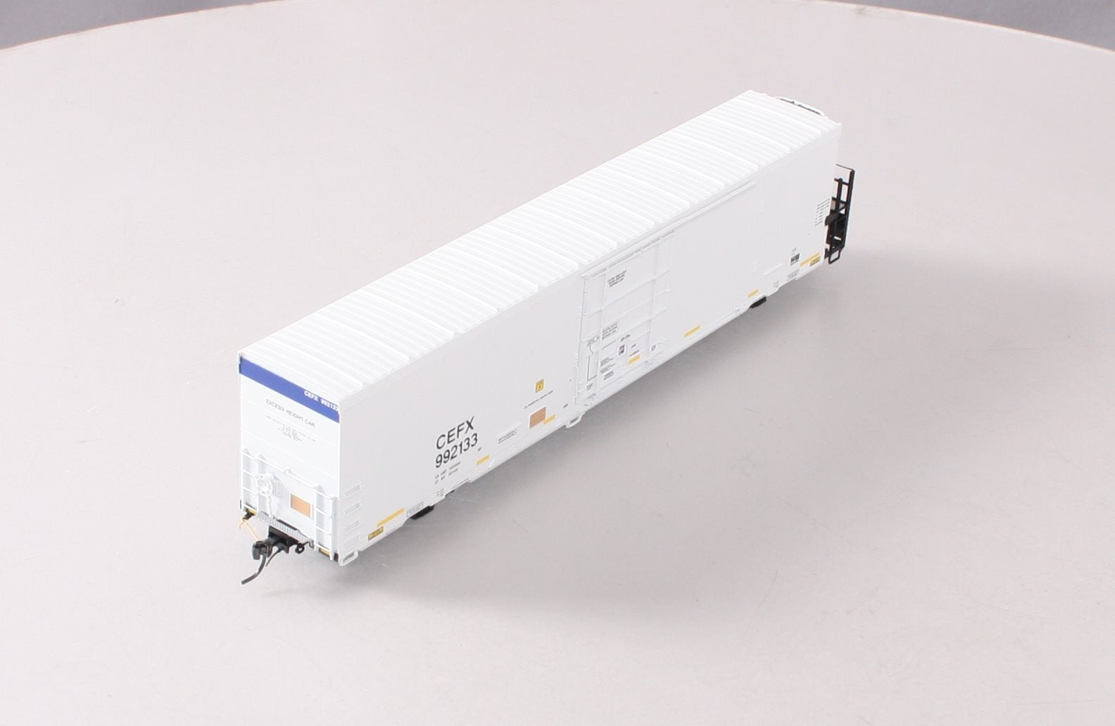 BLMA Models 52915 HO Scale CEFX 64' Refrigerator Car #922133
