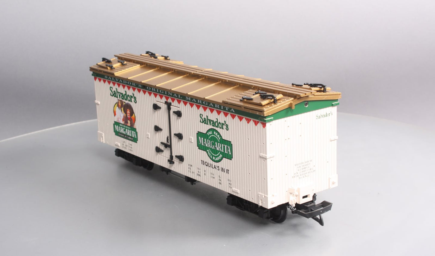 USA Trains R16285 G Salvador's Margarita Wood Refrigerator Car