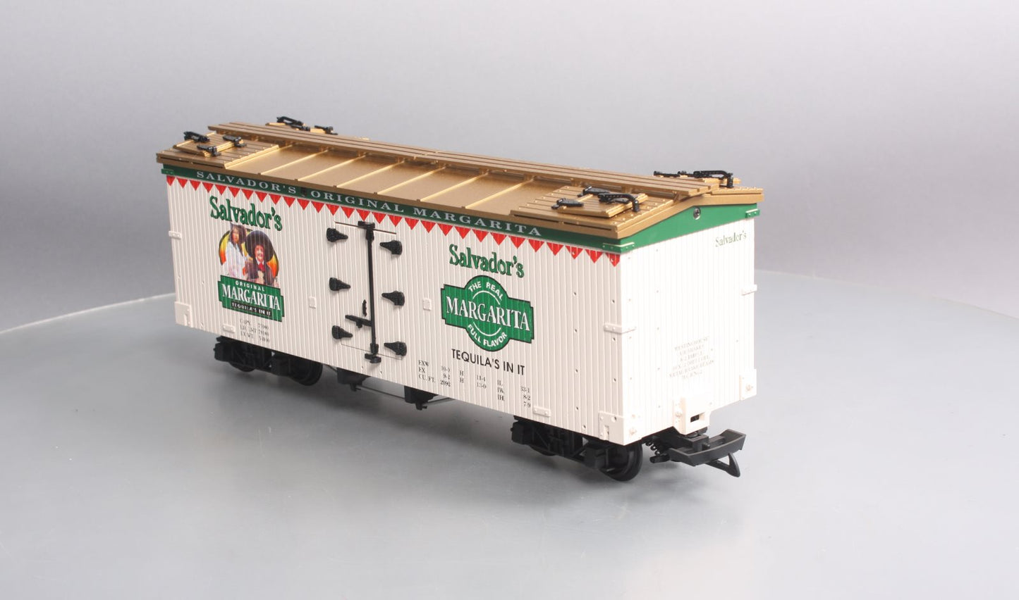 USA Trains R16285 G Salvador's Margarita Wood Refrigerator Car