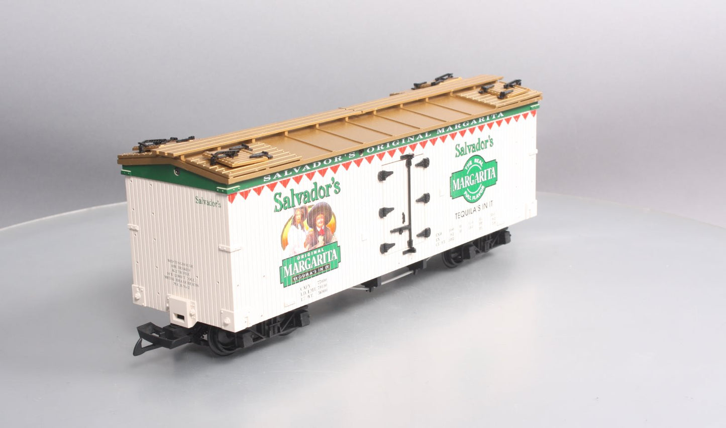 USA Trains R16285 G Salvador's Margarita Wood Refrigerator Car