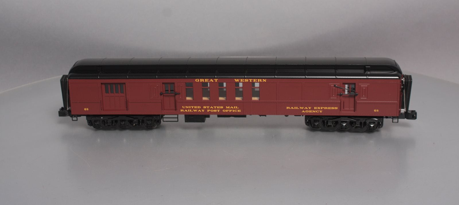 MTH 20-40052 O Gauge Chicago Great Western RPO Car # 68