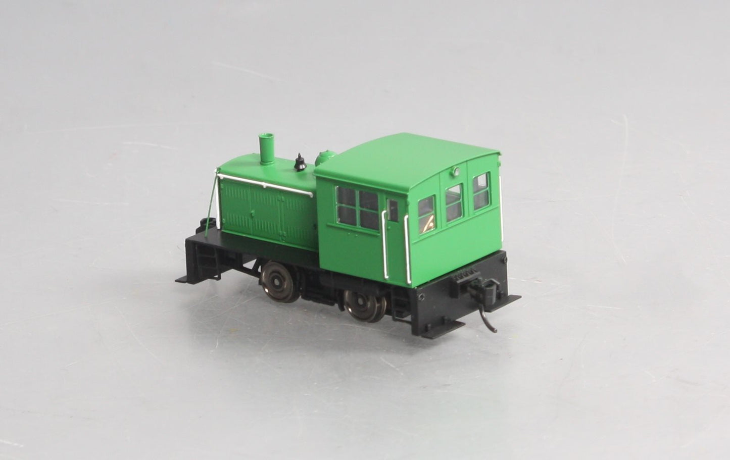 Walthers 910-20009 HO Unlettered Plymouth ML-8 Industrial Switcher ESU DCC