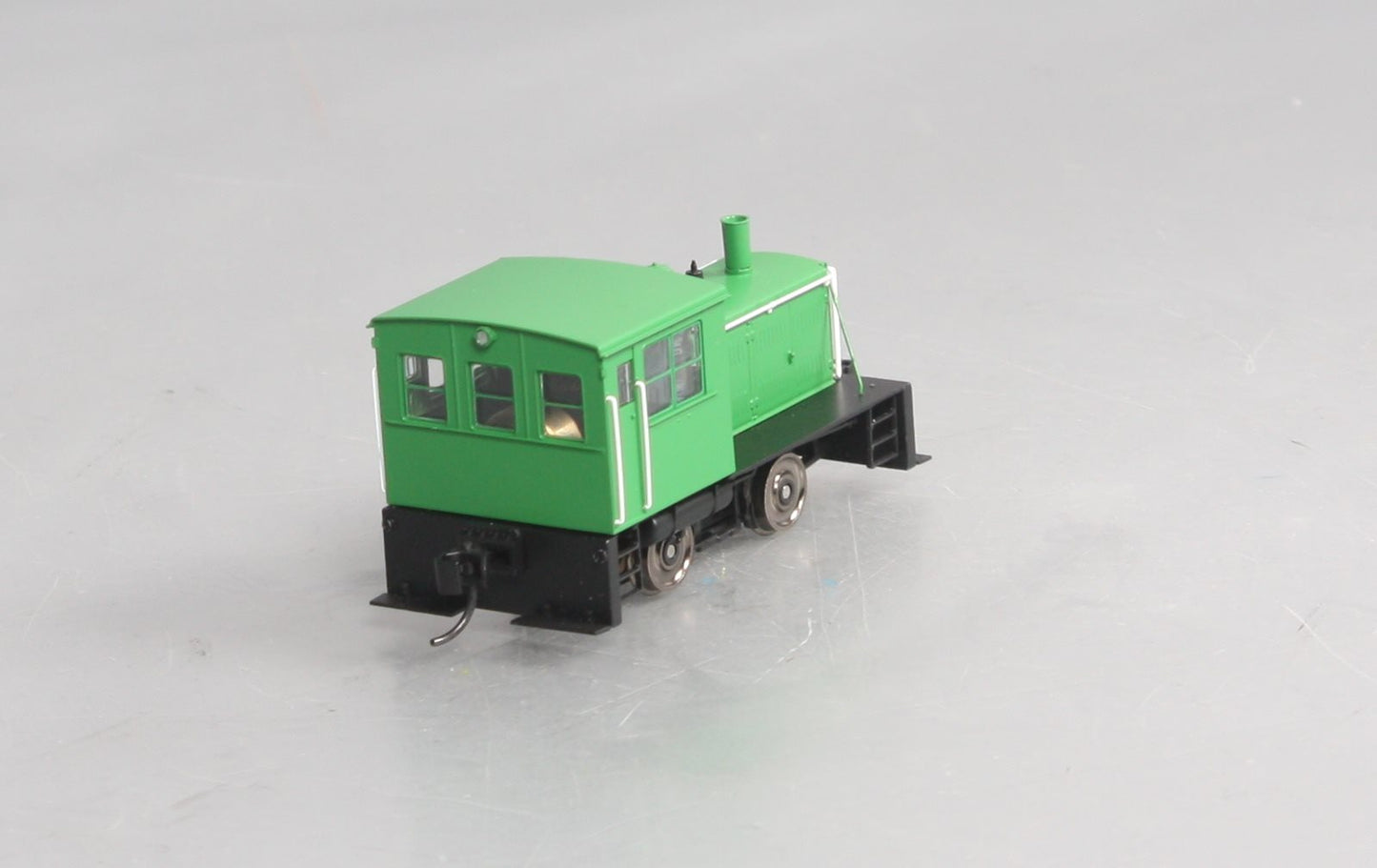 Walthers 910-20009 HO Unlettered Plymouth ML-8 Industrial Switcher ESU DCC