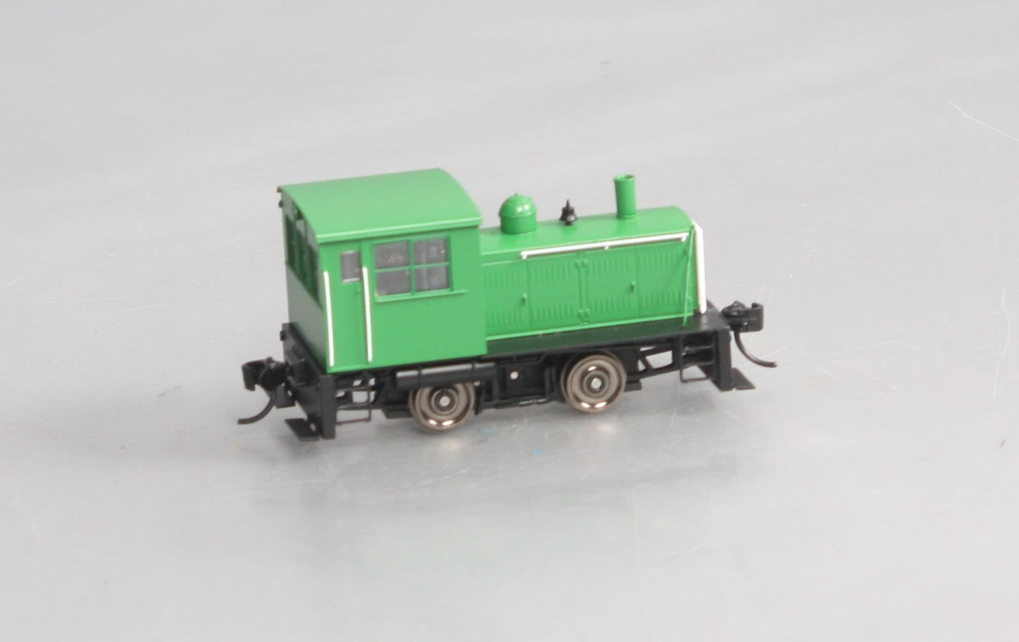 Walthers 910-20009 HO Unlettered Plymouth ML-8 Industrial Switcher ESU DCC