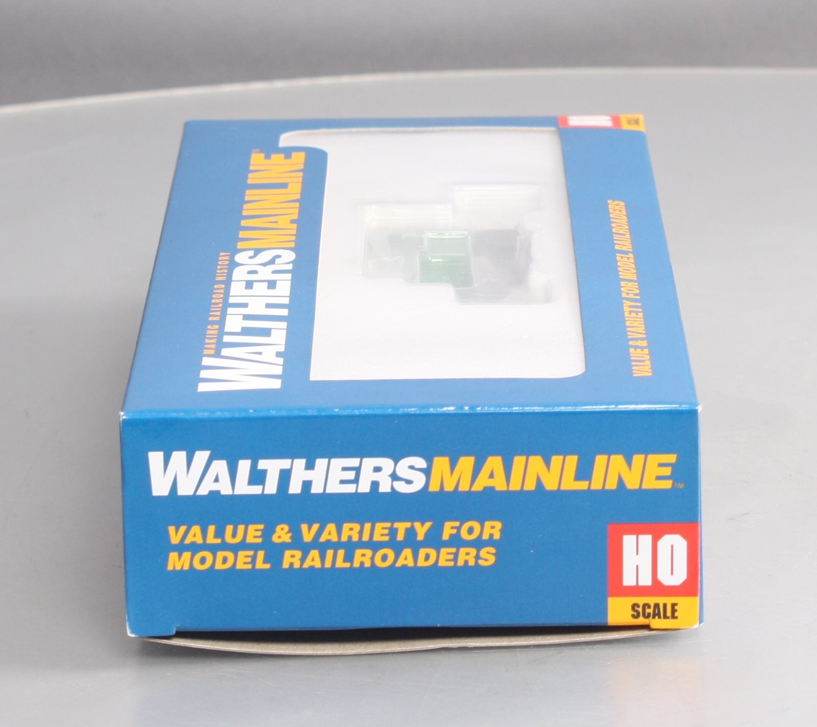 Walthers 910-20009 HO Unlettered Plymouth ML-8 Industrial Switcher ESU DCC