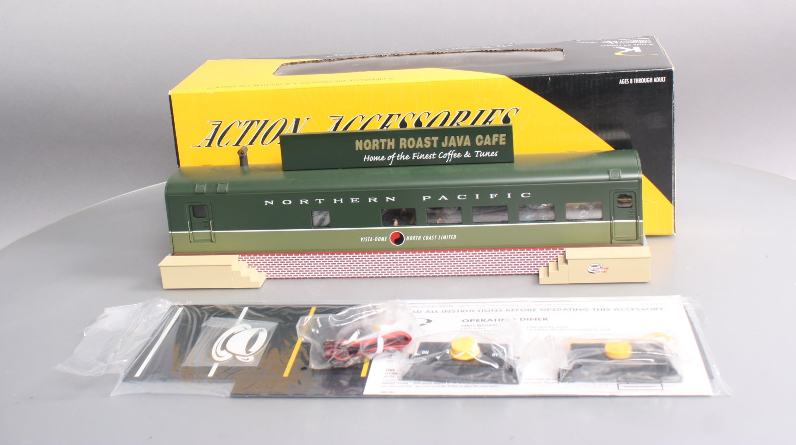 Lionel 6-22189 NP Java Cafe w/ Parking Lot