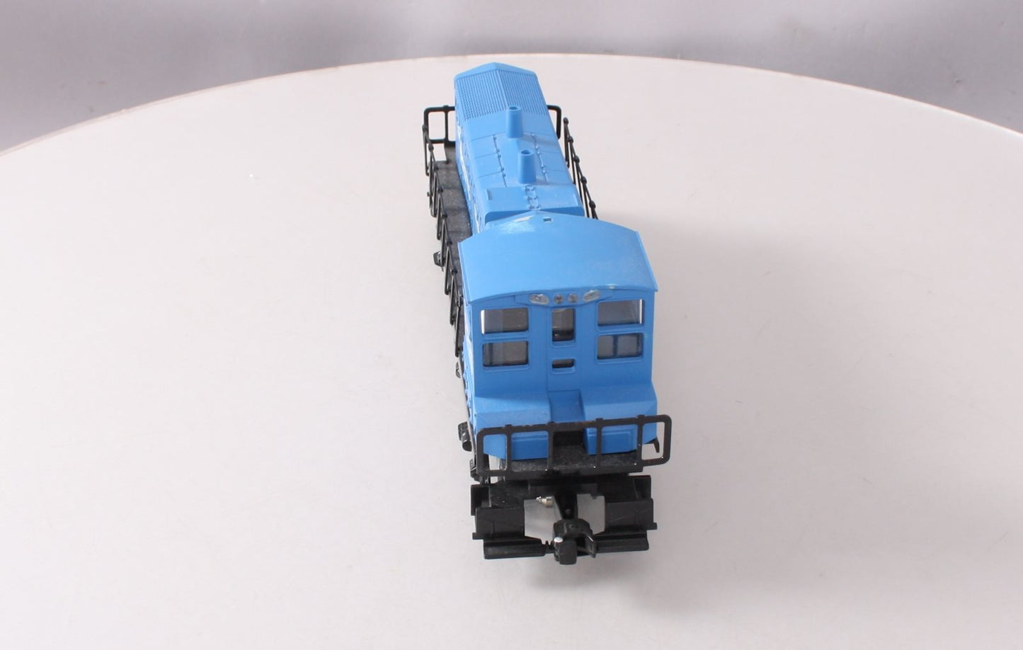 K-Line K-2225 O Conrail MP-15 Dual Motor Diesel Locomotive #2225