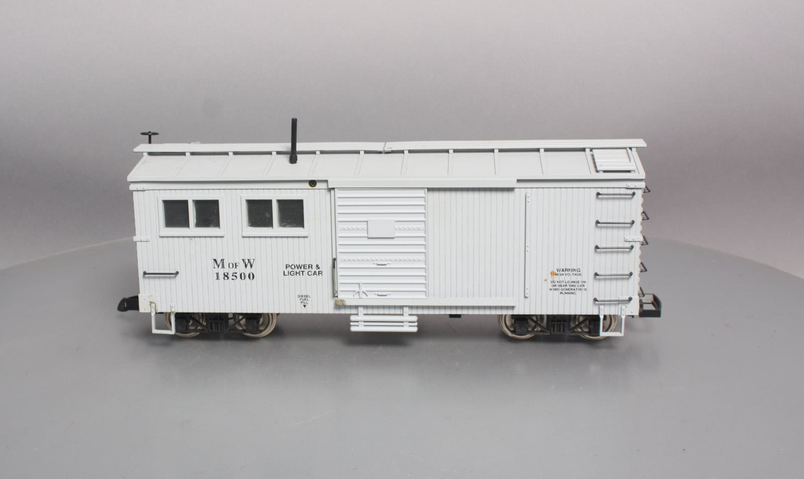 USA Trains 18500 G Scale Maintenance of Way Power & Light Car with Sound #210