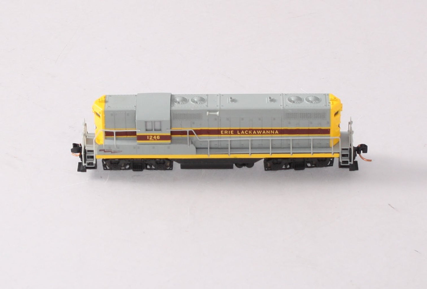 Atlas 48213 N Scale Erie Lackawanna GP-7 Diesel Locomotive #1246