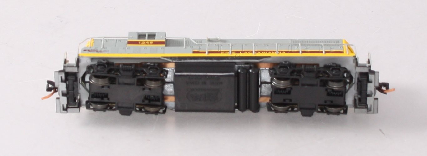 Atlas 48213 N Scale Erie Lackawanna GP-7 Diesel Locomotive #1246