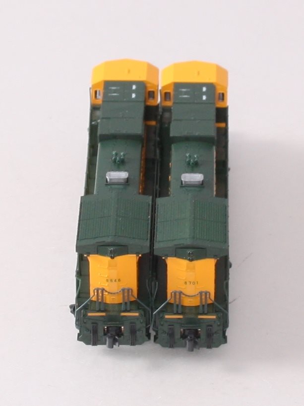 Kato 106-2451 N Scale Chicago & North Western C44-9W Diesel Locomotive Set