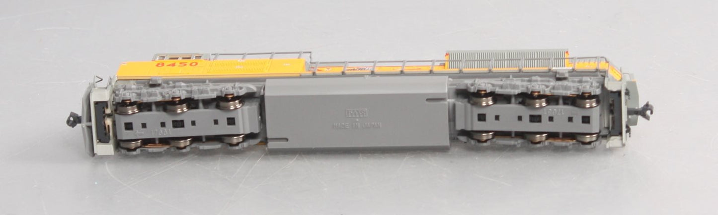 Kato 176-8403 N Scale Union Pacific SD70ACe Diesel Locomotive #8450
