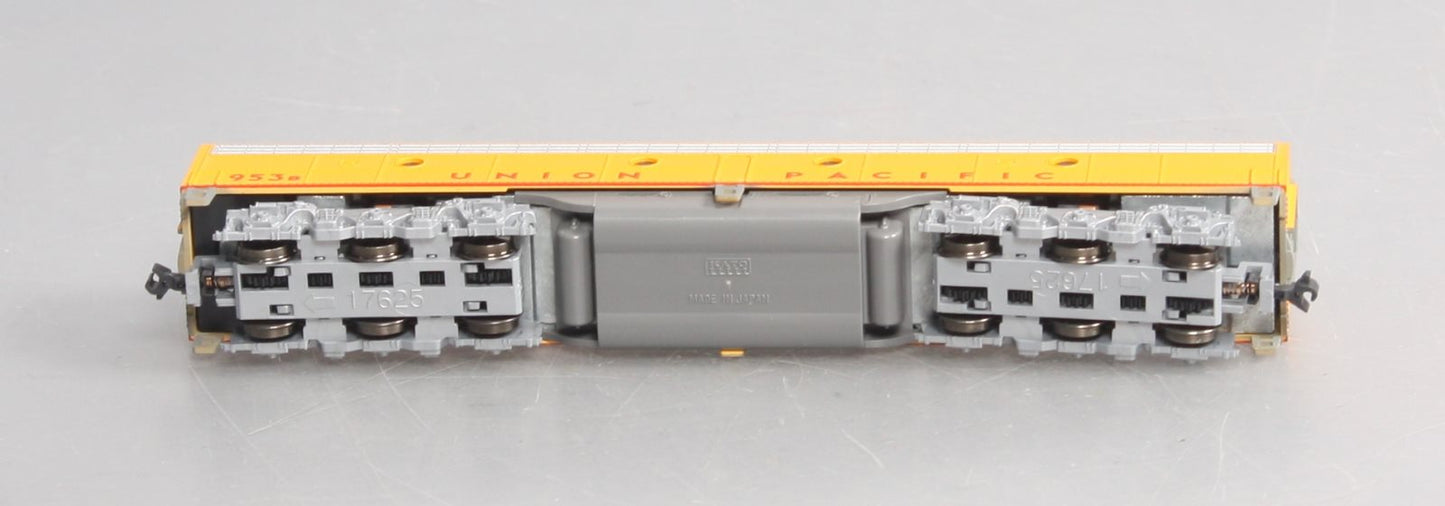 Kato 176-5352 N Scale Union Pacific EMD E9B Powered Diesel Locomotive #953B