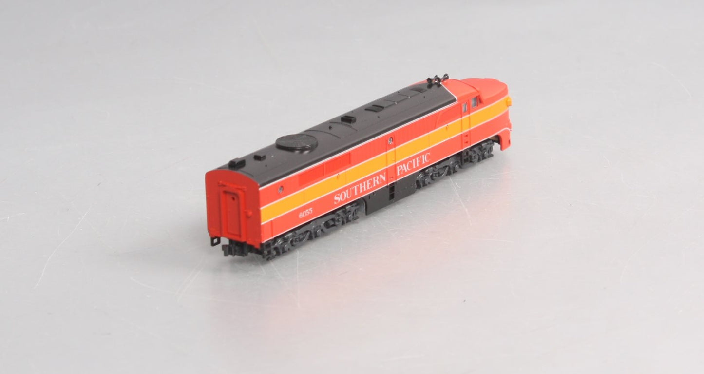 Kato 176-4104 N Scale Southern Pacific PA-1 Diesel Locomotive #6055
