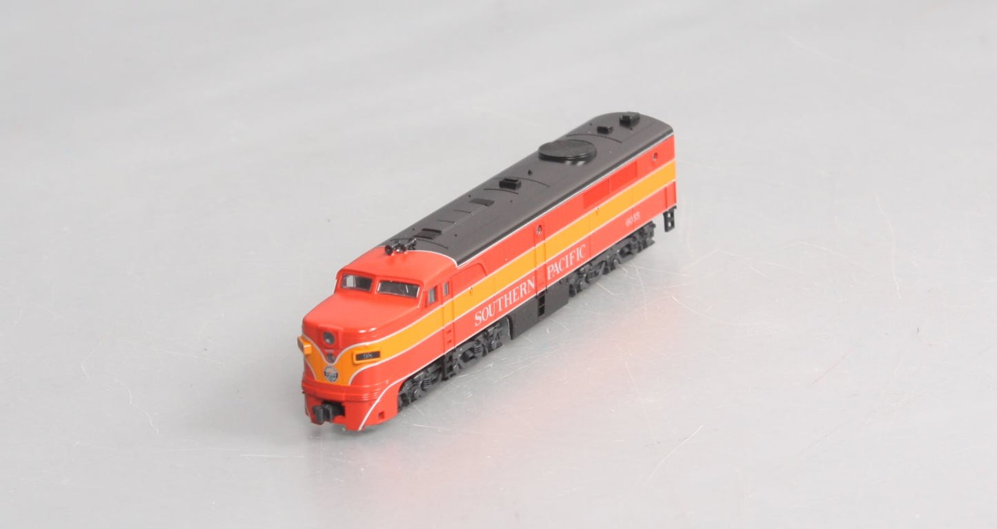 Kato 176-4104 N Scale Southern Pacific PA-1 Diesel Locomotive #6055