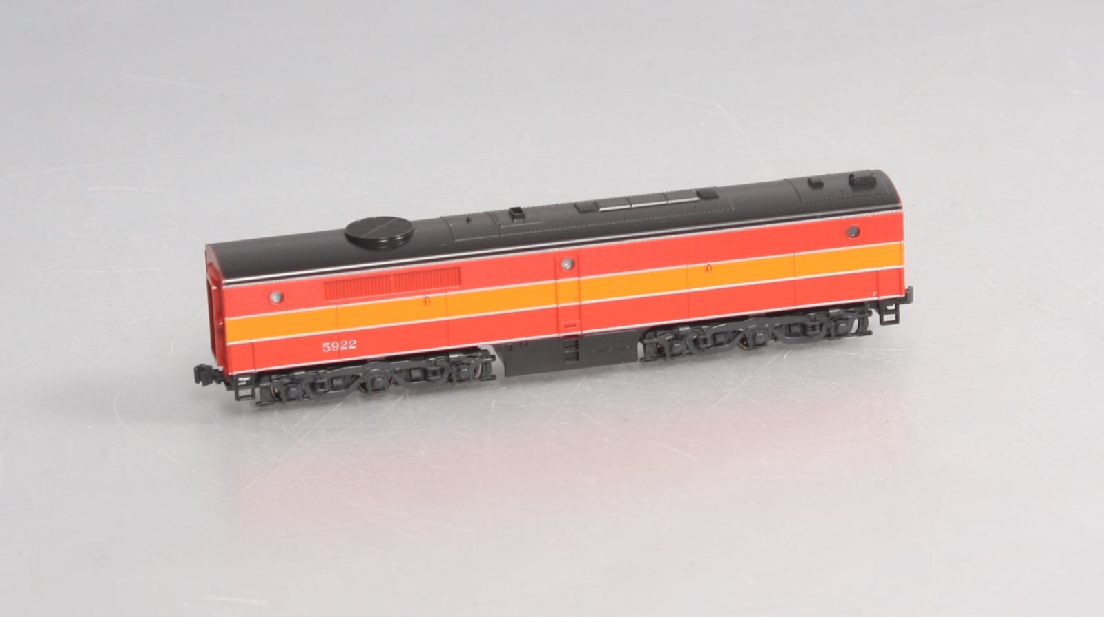 KATOPA-1+PB-1 southern pacific6055、5922 Kato 176-4111 N Scale Southern Pacific PB-1 Powered Diesel