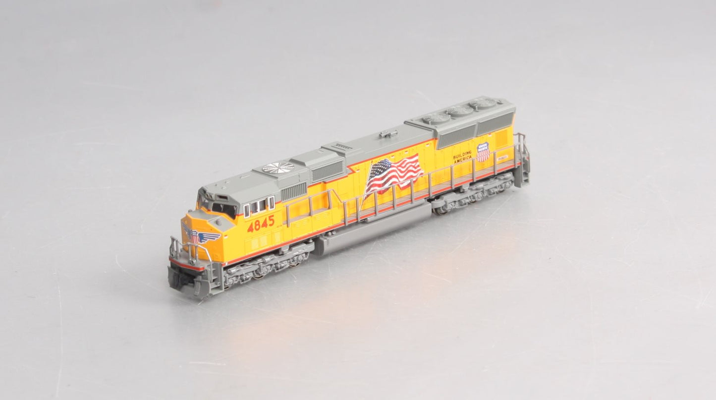 Kato 176-8606 N Union Pacific SD70M Diesel Locomotive #4845