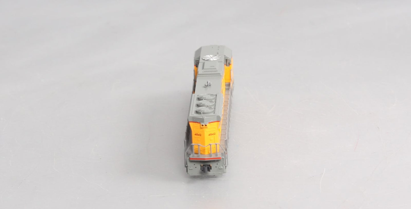 Kato 176-8605 N Union Pacific SD70M Diesel Locomotive #4842