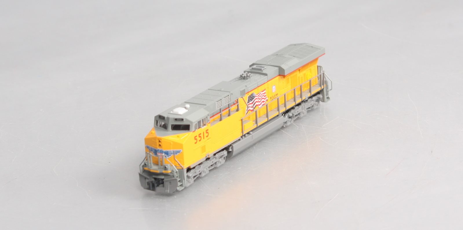 Kato 176-8909 N Scale Union Pacific ES44AC Diesel Locomotive #5515