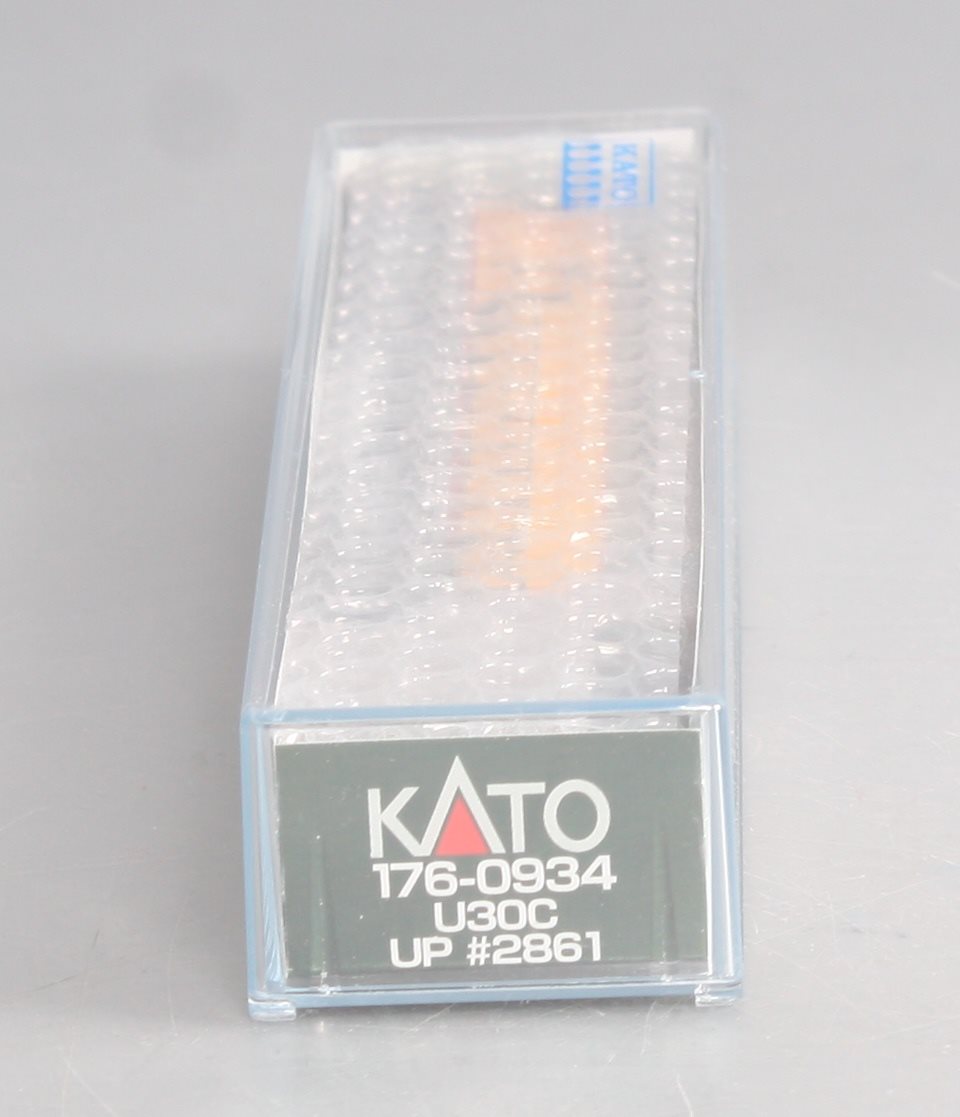 Kato 176-0934 N Scale Union Pacific U30C Diesel Locomotive #2861