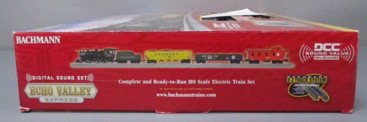 Bachmann 00825 Southern Railway Echo Valley Express HO Gauge Steam Train Set