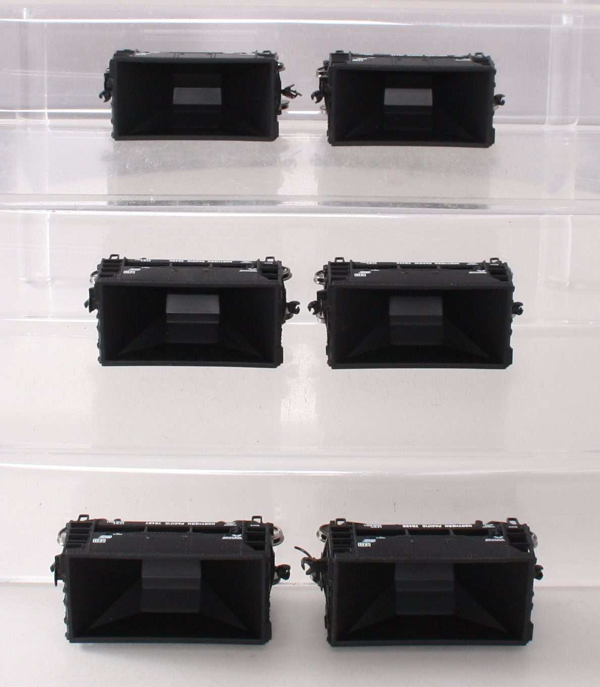Walthers 910-58010 24' Minnesota Ore Car 6-Pack - Ready To Run