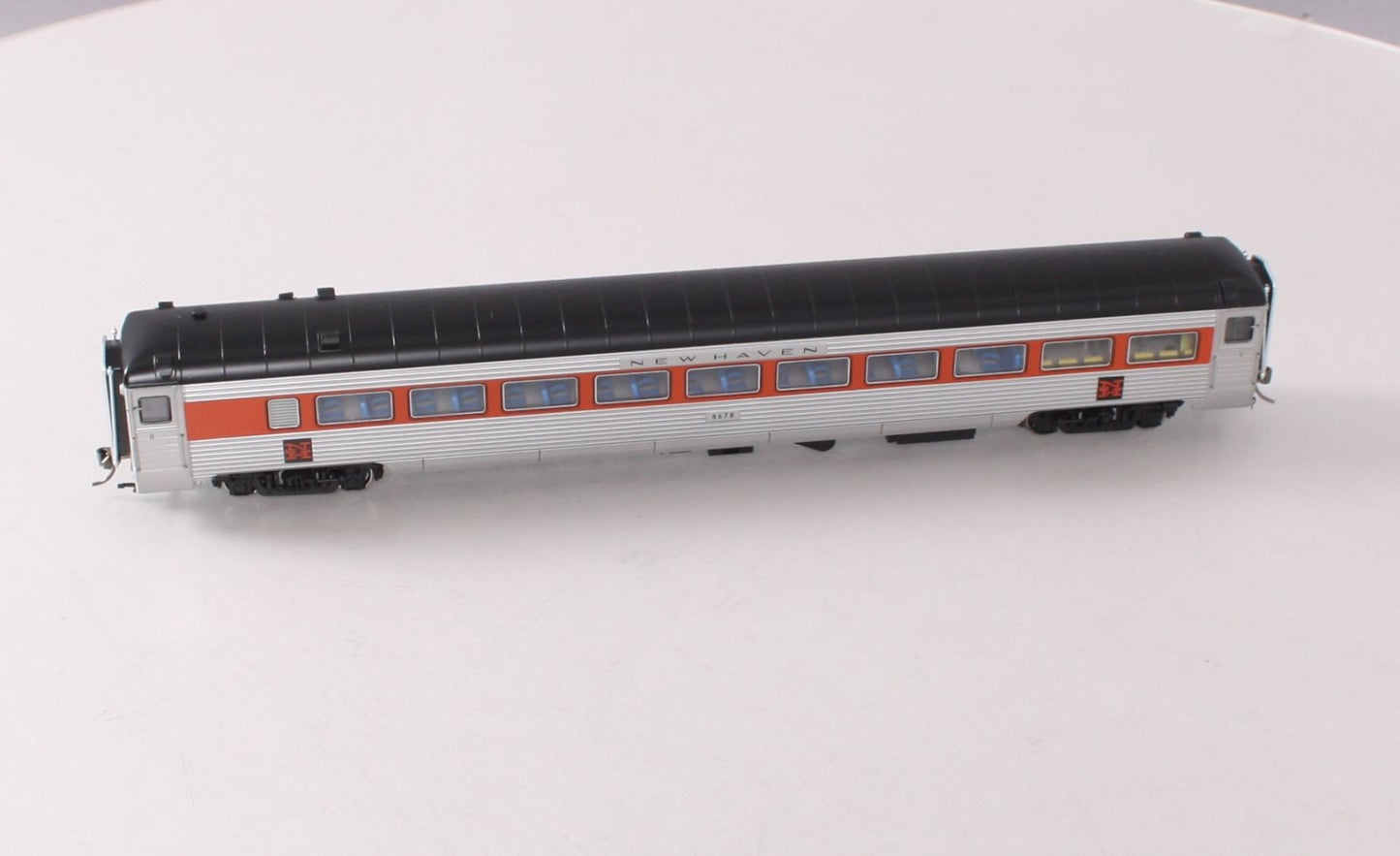 Rapido Trains 017218 HO New Haven Pullman-Bradley 8600-Series Coach Car #8678