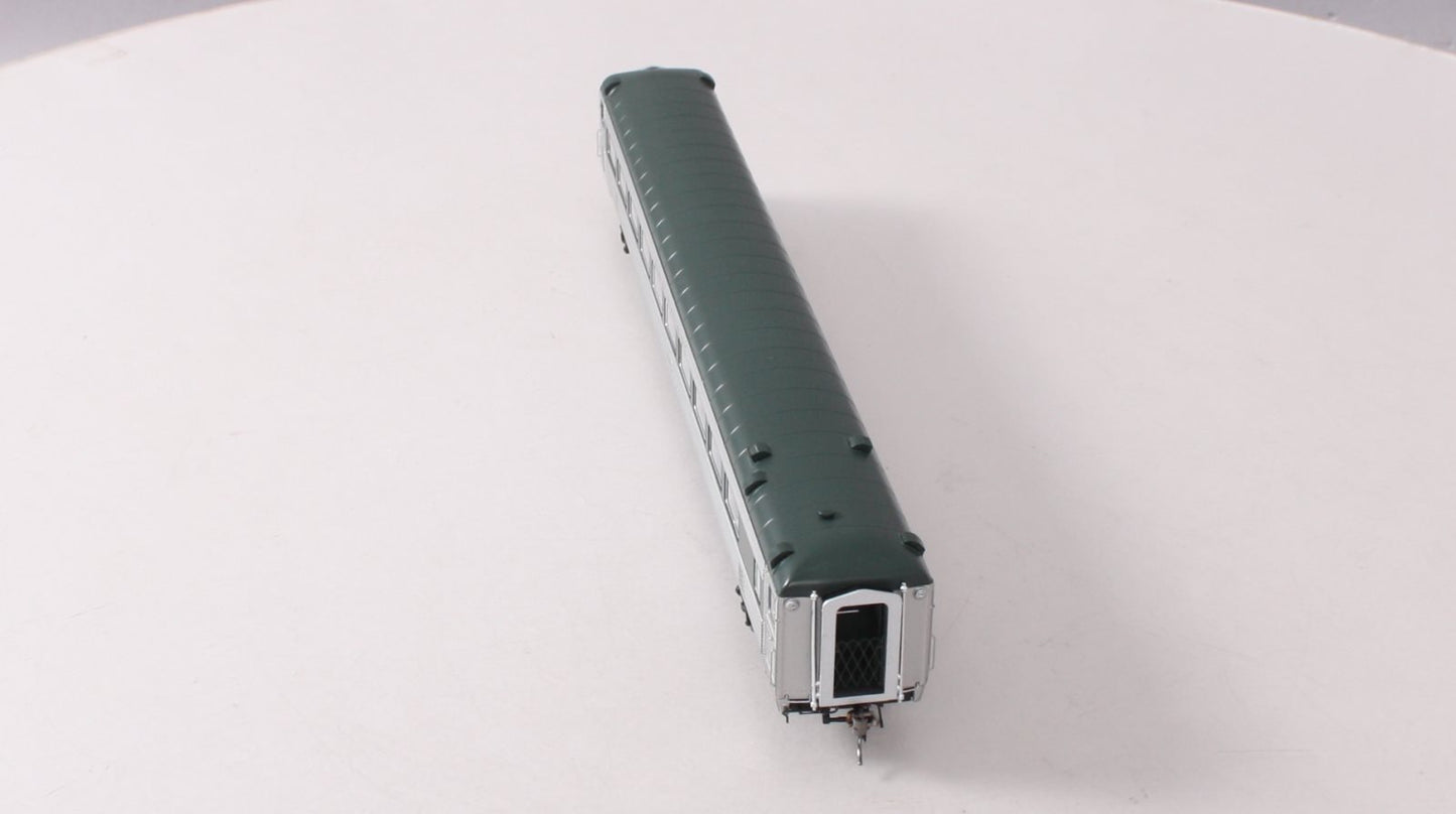 Rapido Trains 017204 HO New Haven Pullman-Bradley Delivery Coach #8640