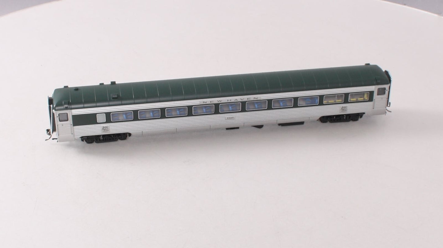 Rapido Trains 017204 HO New Haven Pullman-Bradley Delivery Coach #8640