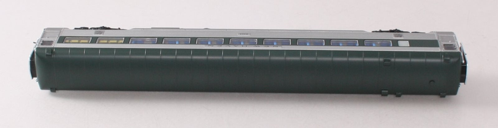 Rapido Trains 017204 HO New Haven Pullman-Bradley Delivery Coach #8640