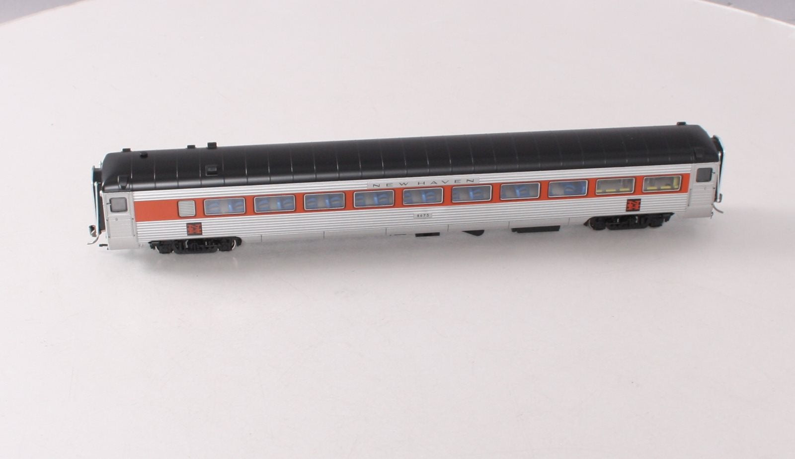 Rapido Trains 0172017 HO New Haven Pullman-Bradley 8600-Series Coach Car #8675