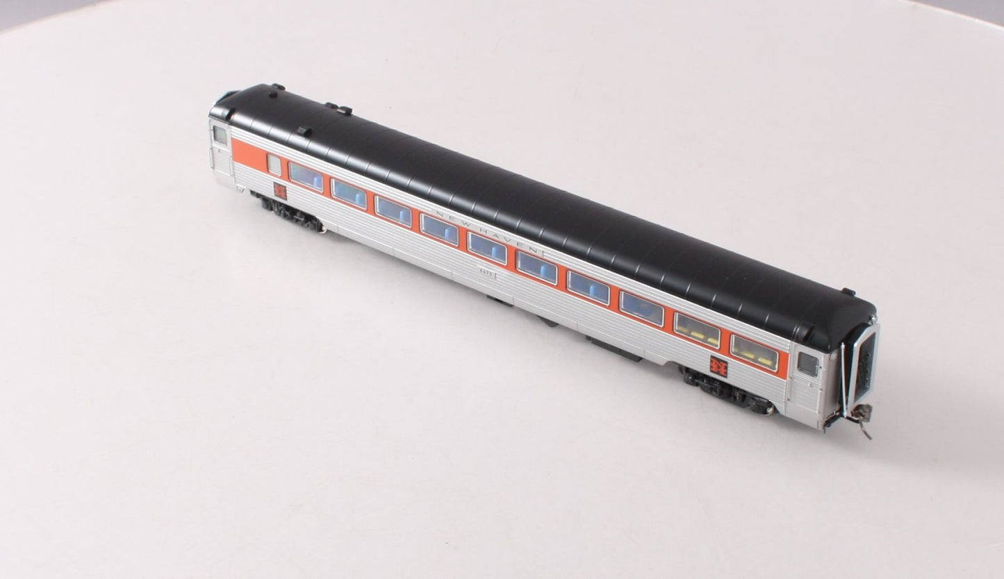 Rapido Trains 0172017 HO New Haven Pullman-Bradley 8600-Series Coach Car #8675