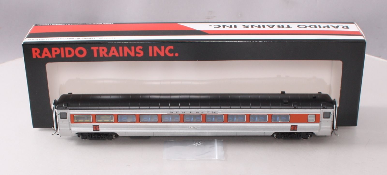 Rapido Trains 017220 HO New Haven Pullman-Bradley 8600-Series Coach Car #8700