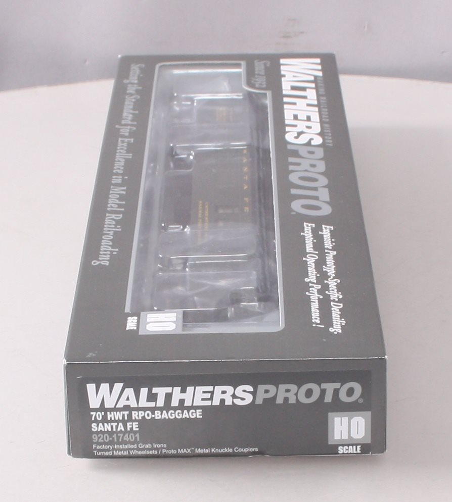 Walthers 920-17401 HO Santa Fe 70' Heavyweight Railway Post Office Baggage Car