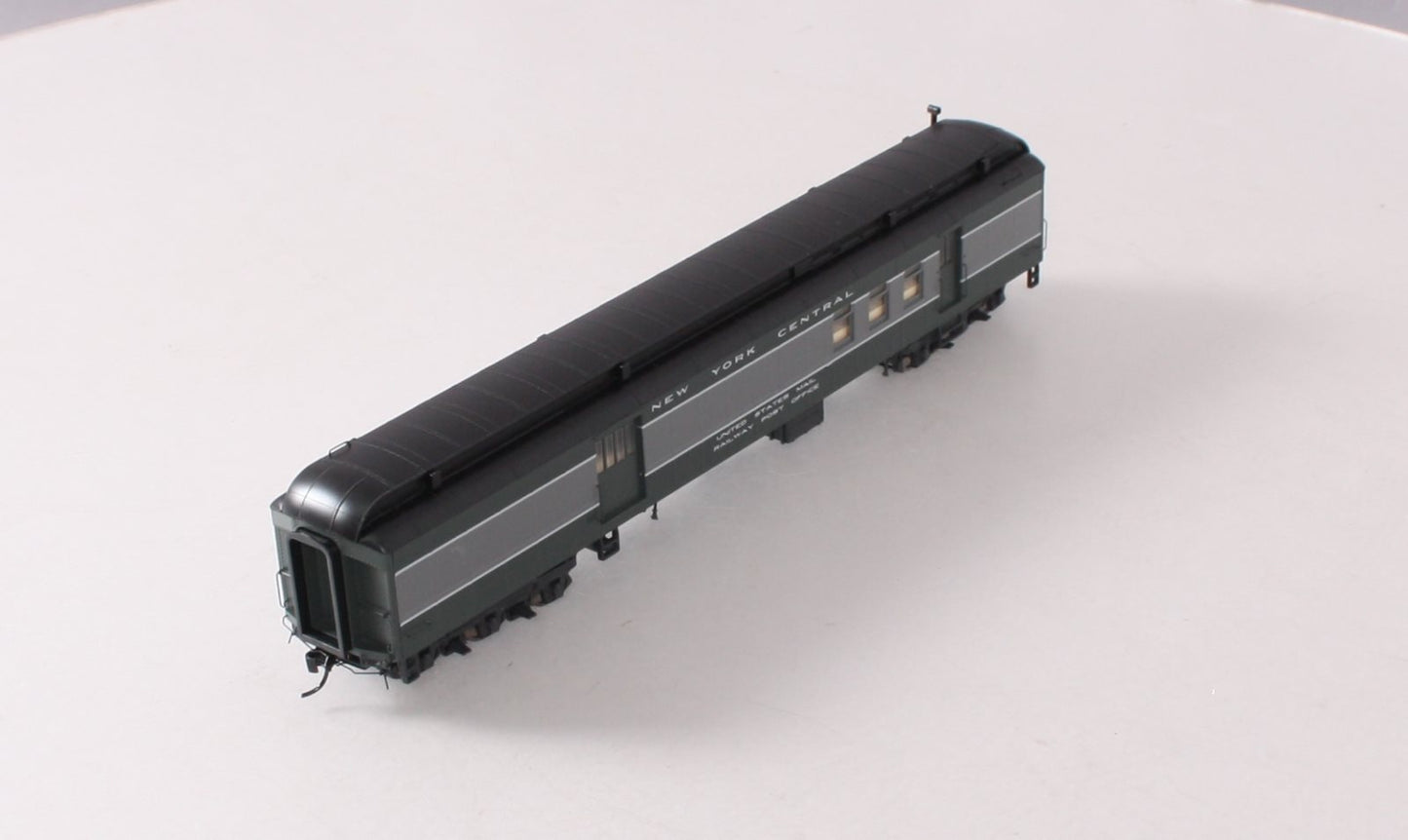 Walthers 920-17406 HO NYC 70' Heavyweight Railway Post Office Baggage Car RTR