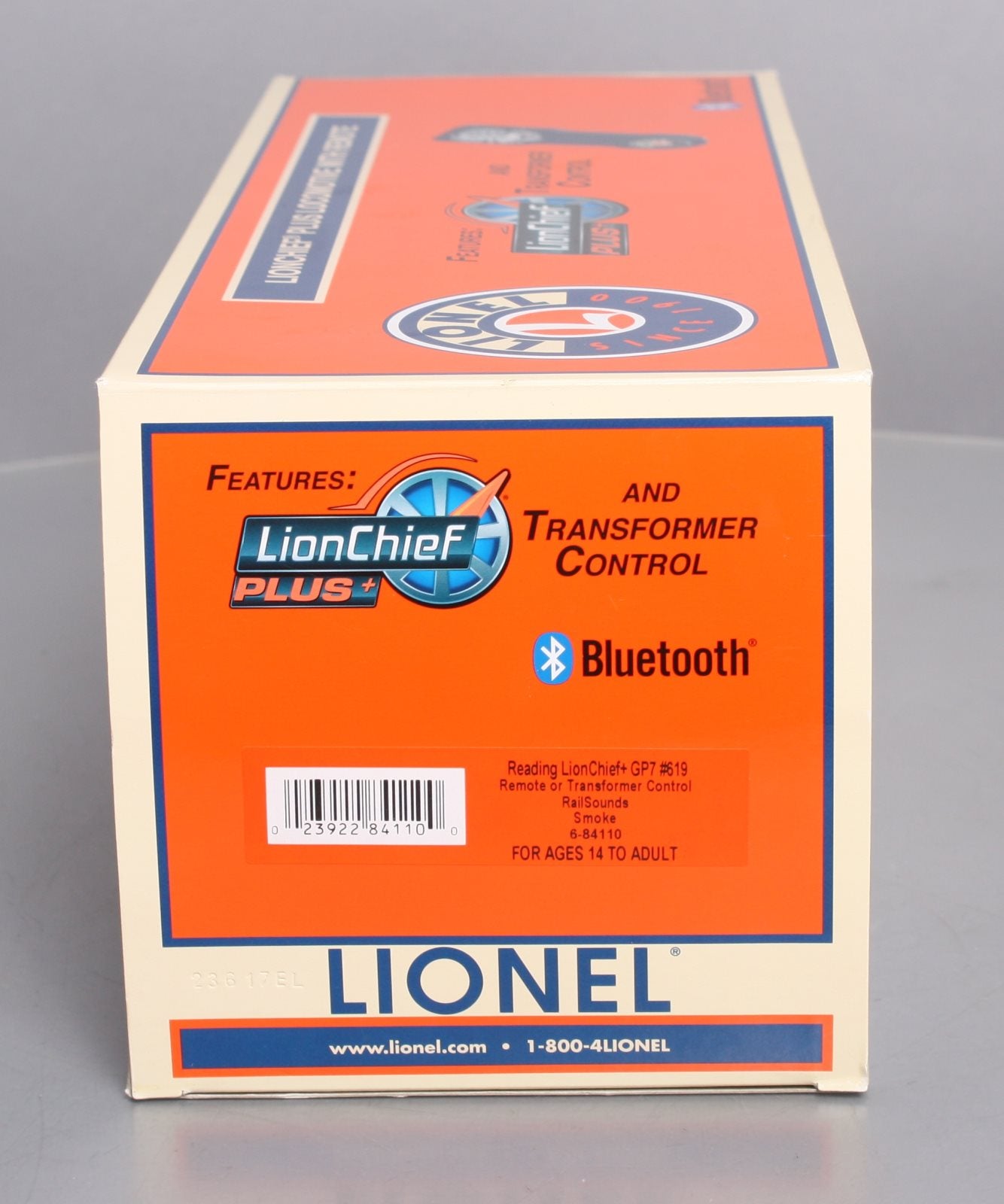 Lionel 6-84110 Reading GP7 LionChief+ Plus Diesel Locomotive #619