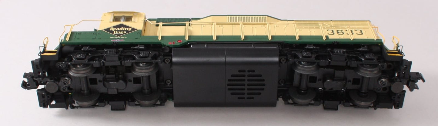 Lionel 6-38974 O Gauge Reading Non-Powered GP35 Diesel Locomotive #3633
