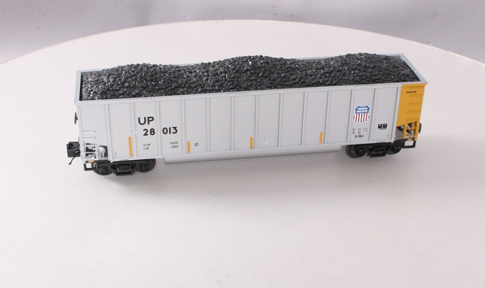 MTH 20-97262 Union Pacific Coalporter Hopper w/Load